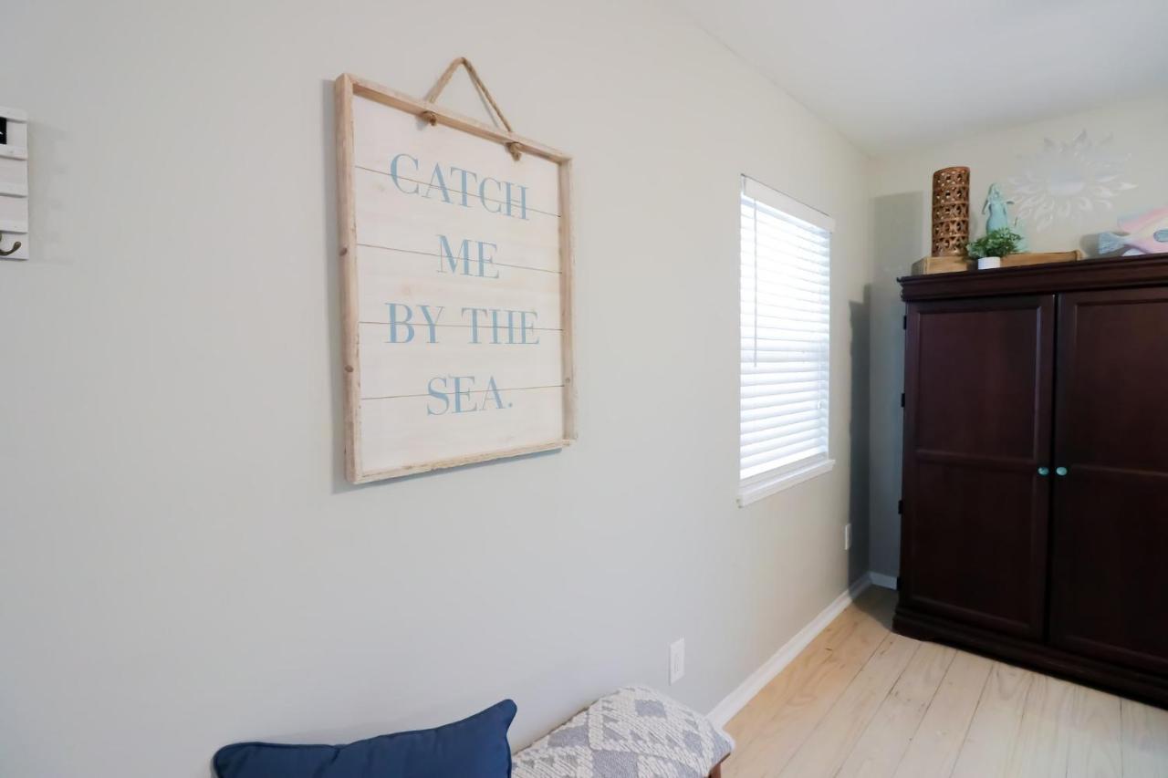 Sunny Daze Walk To Beach 2 Decks Pet Friendly Has A Mini Bar Galveston Dış mekan fotoğraf